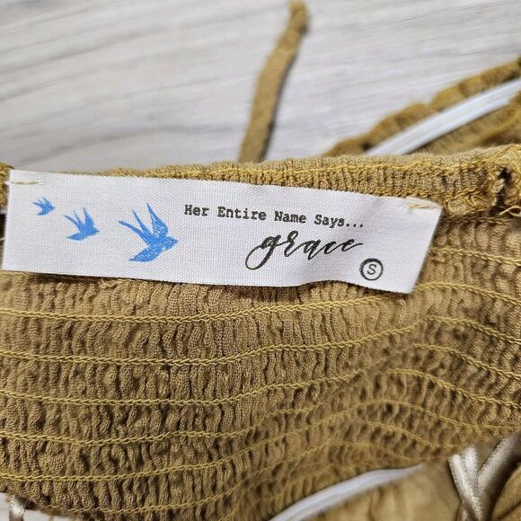 Her Entire Name Says Grace Womens Golden Brown Smocked Halter Crop Top Small - Picture 4 of 7